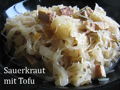 Sauerkraut mit Räuchertofu